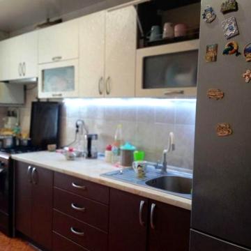 Продам хорошу квартиру в Центрі м.Василькова!Працюю по Сертифікатах!