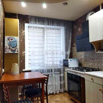 Сдам 1 комнатную квартиру с ремонтом, на Б. Славы, ЖМ Победа-5!