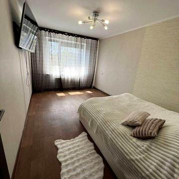 Продаж 2-кімнатної квартири,  вул. Коротченко