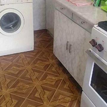 Здається .2 кімнатна квартира біля Таврії у Корабельному районі