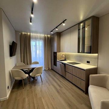 ПЕРША ЗДАЧА 1-кімн кв в центрі (світло 24/7)