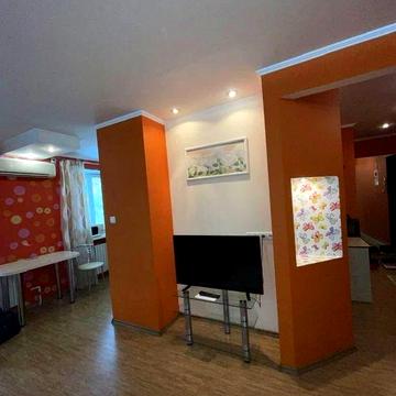 Р-н Зигіна гарна студія з кондиціонером