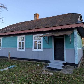 Деревʼяний будинок з просторою ділянкою на 14 соток, смт. Турійськ