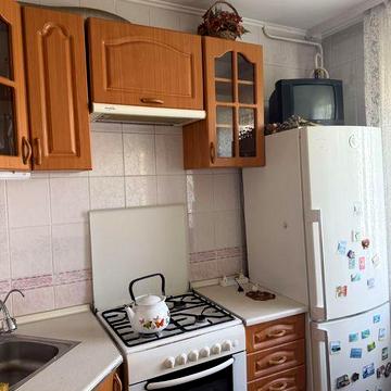 Оренда 2к квартири  Інститутська