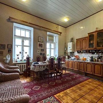 Продам квартиру возле Музкомедии