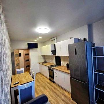 Оренда 1 кім квартири з газовим опаленням у топ локації. Вигляд на набережну