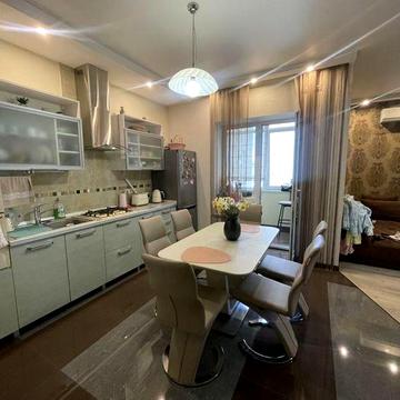 Продам 2 комнатную квартиру  в кирпичном доме с АГВ