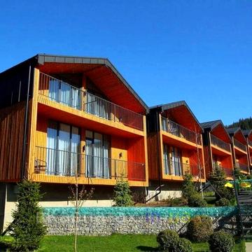 Продам котедж у Феніксі