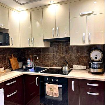 Продається 1 - кімнатна квартира