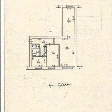 Продам простору 3-к квартиру