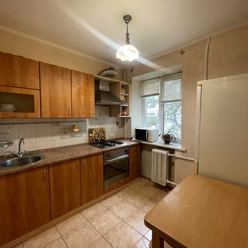 Звіринецька вул., 65