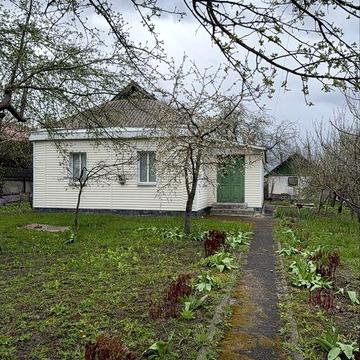 Продаж капітального будинку з гарним місцерозташуванням в м. Корсунь! Працюєм по Є-відновленню!