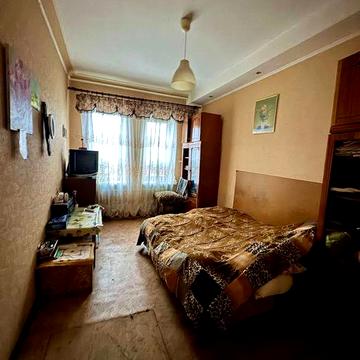 Простора 3-кімнатна квартира в Прилуках р-н Рокитне