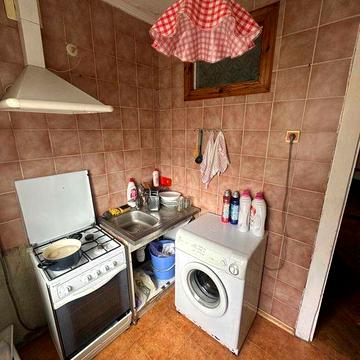 Продаж 3к квартири вул.В.Великого в цегляному будинку
