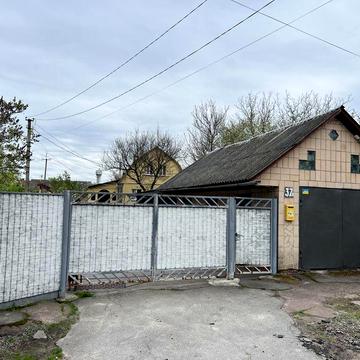 Будинок з ділянкою 14 соток