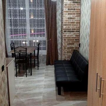 Сдаётся долгосрочно 1 ком квартира в новом доме.