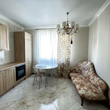 Генуезька вул., 3а