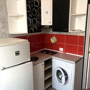 Продам гостинку метро Центральный рынок