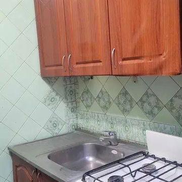 Продам 1к. квартиру в центре Залютино,улица Старопрудная (89987)