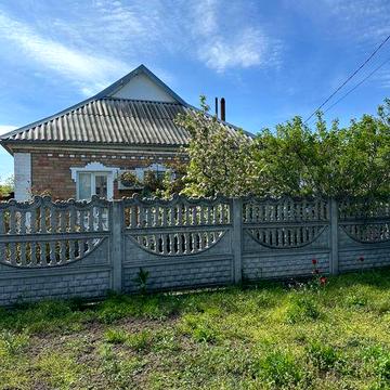 Продается дом с баней