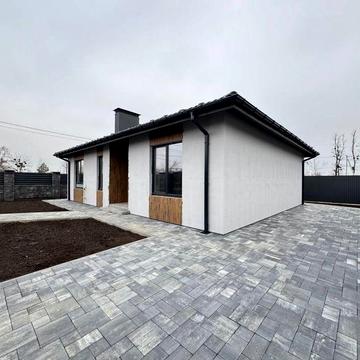 Готовый одноэтажный дом с газом и центральными коммуникациями