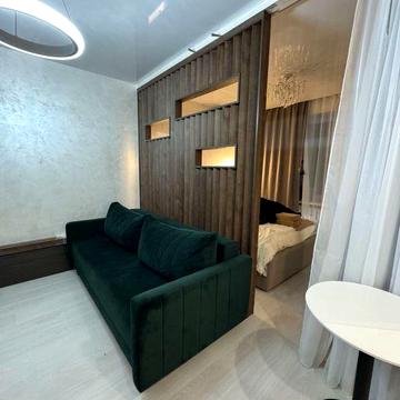 Продам 1-комнатную 44 м2 квартиру Центр. Половицкая