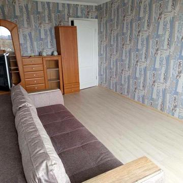 Затишна 1-кімнатна квартира, новий ремонт. вул. Райдужна. ТОРГ!