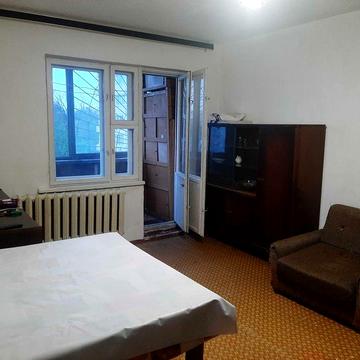 Здам 2-кмн. 6-й поверх Котельникова 12.