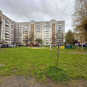 Подам 3-кімнатну квартиру, вул. Пилипенка 9
