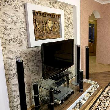 Собственник сдает 2х комнатную квартиру в районе Сити центра