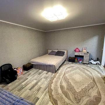 Гарна однокімнатна квартира на сахарному