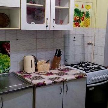 Сдам 1к кв Гайдара 6000гр