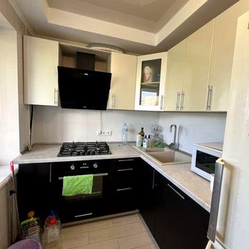 3-кімнатна ( 63.4 кв) Вул.Полярна 11 | Кап ремонт