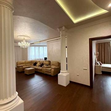 3к квартира в центре ул.Володарского,63 (Еврейская Слобода) ЖК Володарского