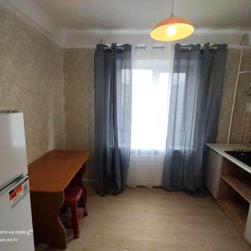 Оренда однокімнатної квартири. Район – Космос. З ремонтом