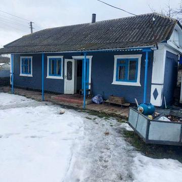 ЦІНА ДОГОВІРНА (НЕ 1000$)!! Житлові 2 будинки с.Сербичани Чернівецька область