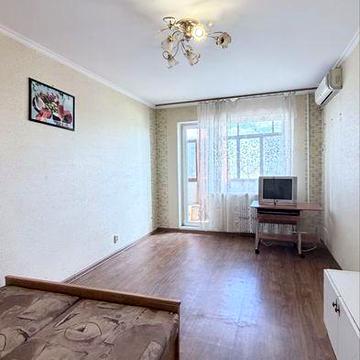 Продам 1ком.квартиру,Индустриальный м-н