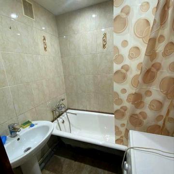 Оренда 3 кім. кв. неподалік Центру (м-н Шкільний)