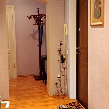 Здається 2 кімнатна квартира в центрі