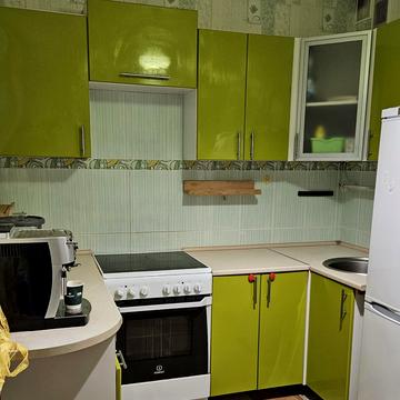 Леоніда Бикова бульв., 12