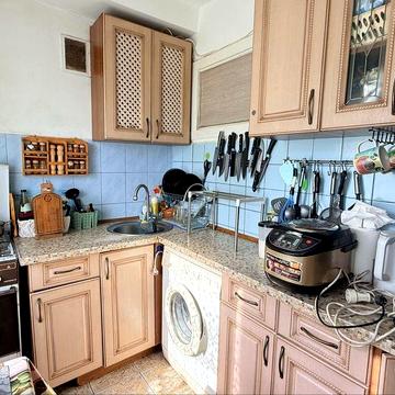 Продаж 3х кімнатної, вул. Бойчука( Кіквідзе)34, м. Зверинецька