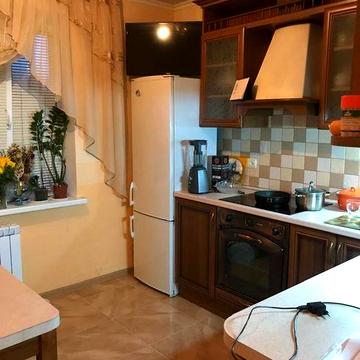 Метро Позняки 
Драгоманова сдаю однокомнатную