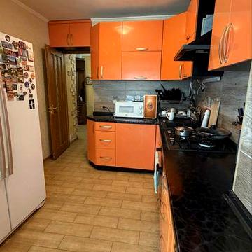 Чудова квартира вул. Паркова ( ЮТЗ)