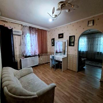 Большой дом, гараж. Р-н Аэроклубной