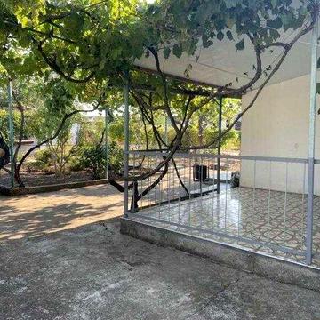 Продам газифицированный дом в Одесской обл. с ремонтом и мебелью на 22 сот. земли