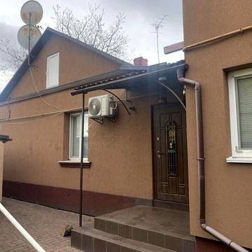 Здам частину будинку Б. Тена