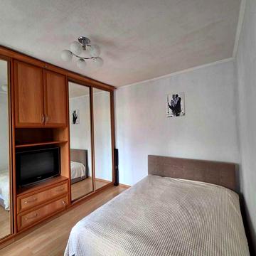 Оренда 3-кім квартири м. Буча вул. Яснополянська, свій дворик, паркомісце, беруть з твариною