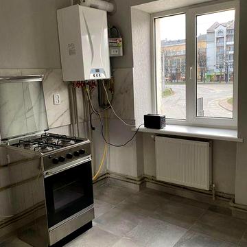 1 кімнатна квартира з ремонтом 2 поверх автономне опалення