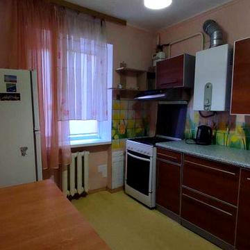 Без комісії! Продам 2-х кім. квартиру на Печерську.