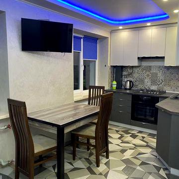 Здам 2-кім квартиру в центрі міста